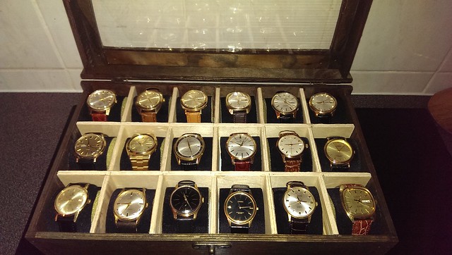how do you store your watches  16042569417_460e23edde_z