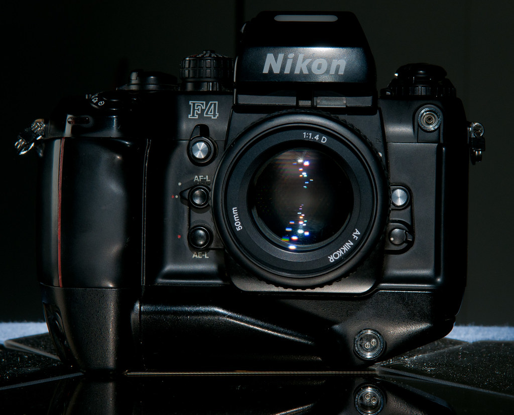 CCR - Review 1 - Nikon F4