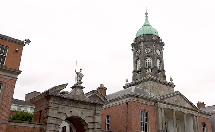 Dublin-castle-gates