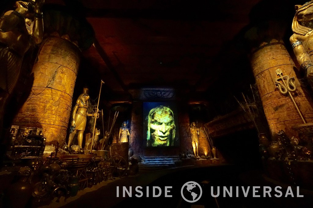 A Closer Look At: Revenge of the Mummy: The Ride
