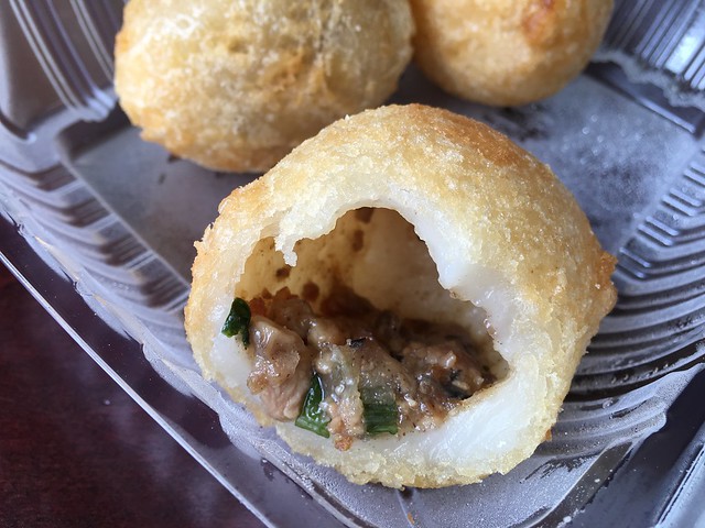 Deep fried meat dumpling - Good Mong Kok Bakery