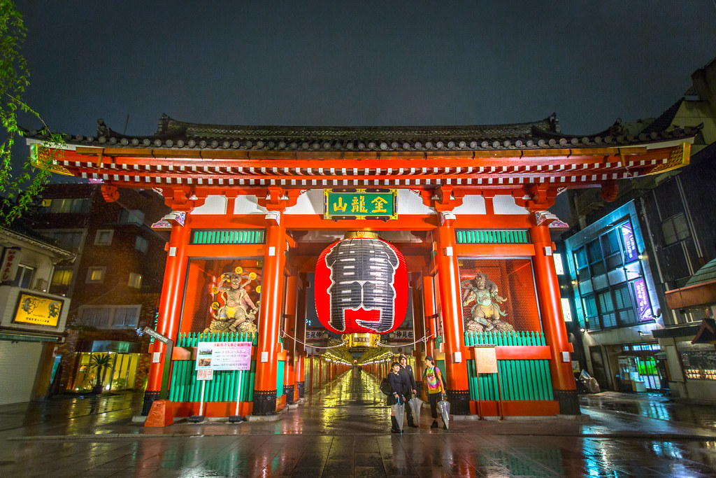 chiêm ngưỡng chùa Asakusa