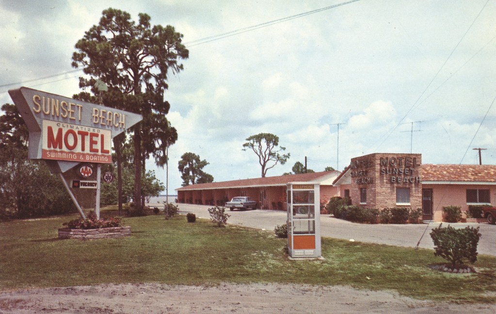 Sunset Beach Motel - Sebring, Florida
