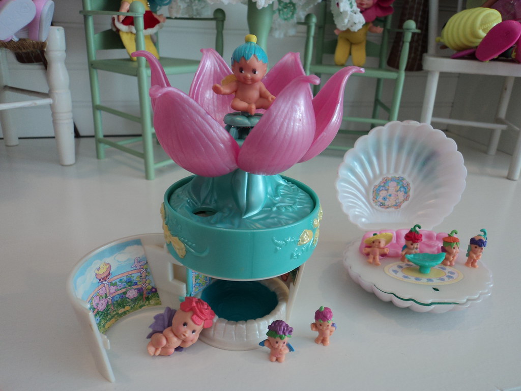 18 Throwback Fairy Winkles Toys Only '90s Kids Will Remember