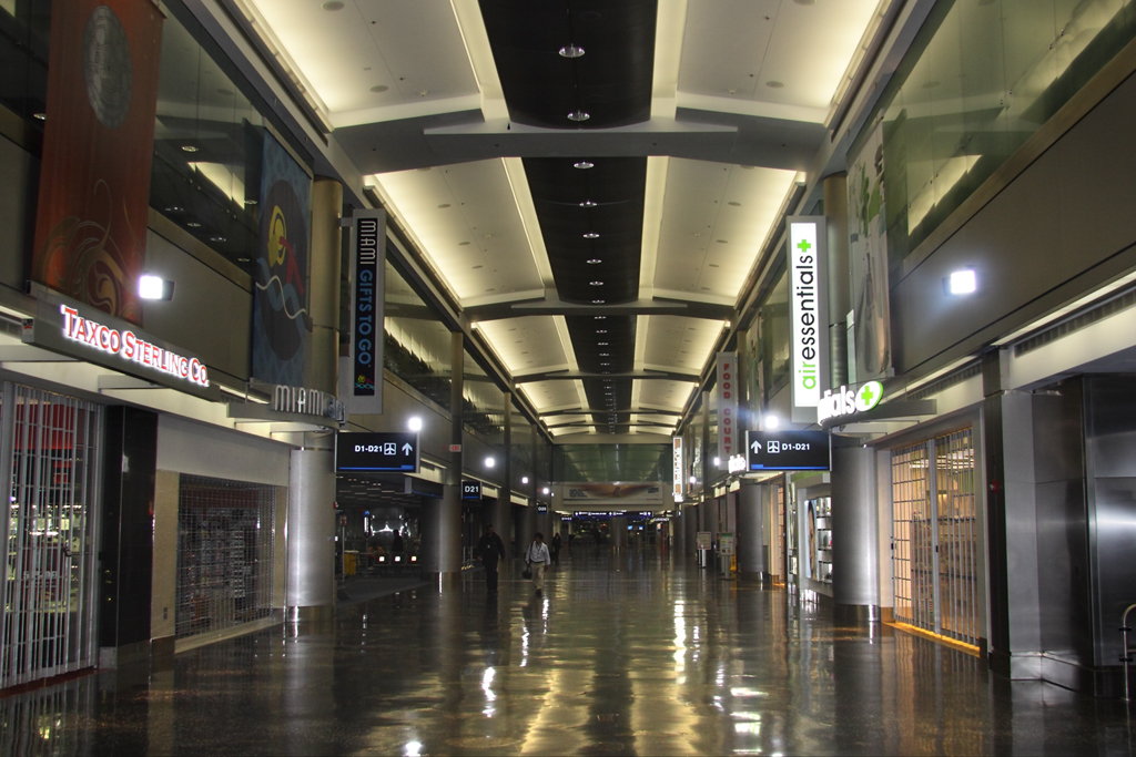 miami international airport - north terminal (concourse d