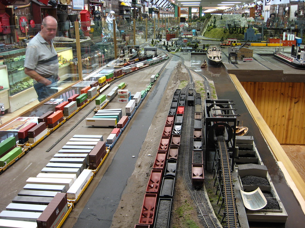 Medina Railroad Museum HO Scale Model Train Layout (12) Flickr