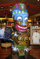 Walt Disney World - Disney's Polynesian Resort - Great Ceremonial House - Boutiki