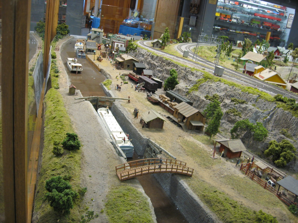 Medina Railroad Museum HO Scale Model Train Layout - Erie 