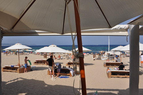 El Chiringuito – Playa Es Cavallet - Ibiza | Detalle de play… | Pablo ...