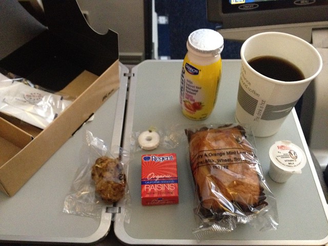 british airways world traveller breakfast