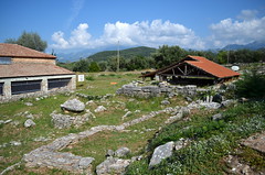 Thermon: 'rocky altar', Building β, and Temple of Apollo