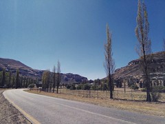 Clarens in the Maluti mountains. What a cute town!    #larteradamsroadtrip  #freestate #vrystaat  #southafrica  #tourist #travel #travelling  #roadtrip