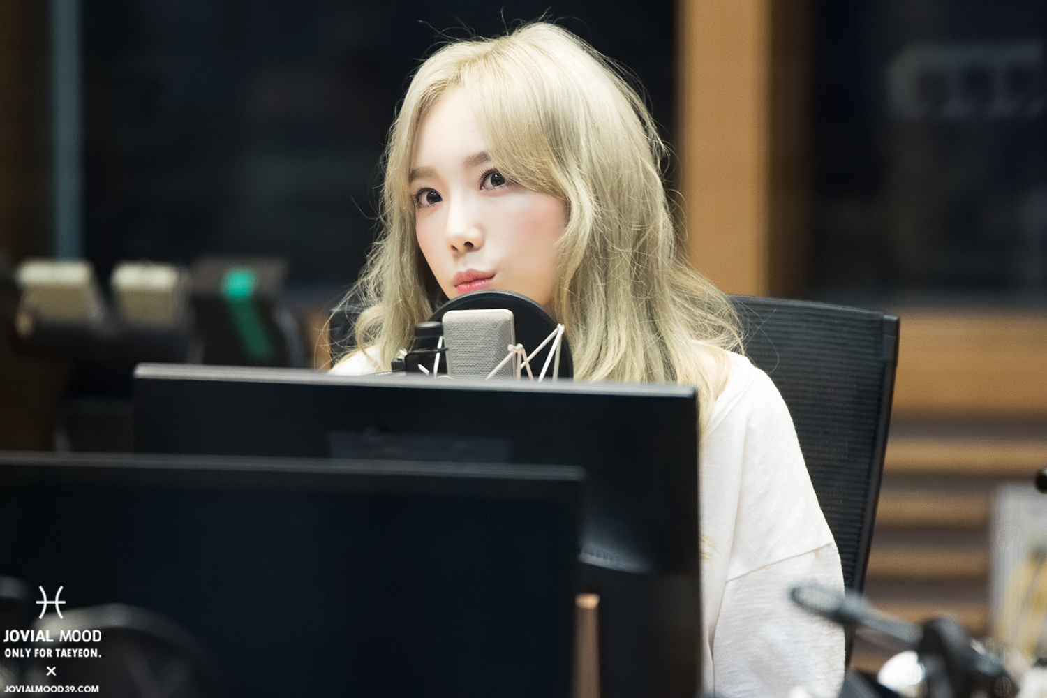 [OTHER][06-02-2015]Hình ảnh mới nhất từ DJ Sunny tại Radio MBC FM4U - "FM Date" - Page 32 28643327404_2e7109bbe1_o