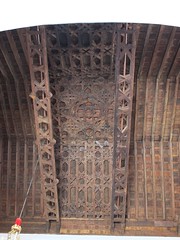 Iglesia de las Angustias - Parte central del artesonado de la nave 2.JPG