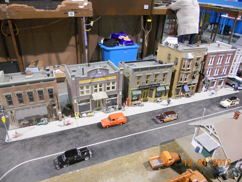 Model train downtown DPM buildings in HO-scale at Oklahoma… Flickr