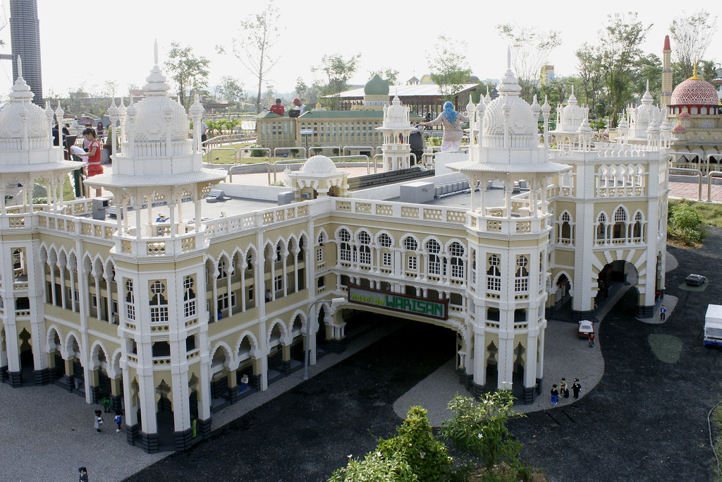 Stesen keretapi Kuala Lumpur | Legoland Malaysia | Wan ...