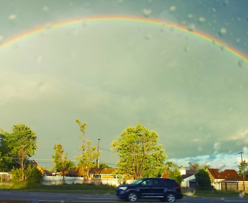 A rare rainbow (rare in our neck o'the woods). #rainbow