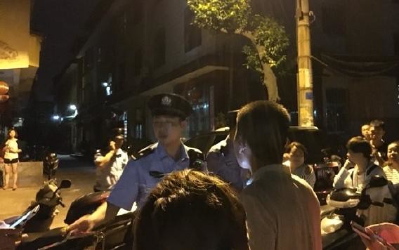 Fujian unattended suspect thermal blooming on the balcony of 2 girls, parents with 3 year old brother migrant