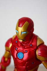 [Marvel Legends] Iron Monger Series: Heroic Age Iron Man(Bleeding Edge Armor)