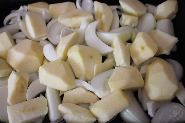 Pollo al horno con manzanas, cebolla, orejones e hidromiel (4)