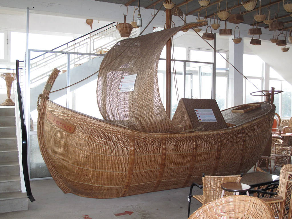 Wicker boat commemorating first settlers in Madeira, Camac… | Flickr