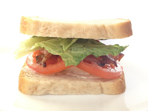April 17 #dailylunches #286 - In your view should BLT bread be toasted? Discuss.