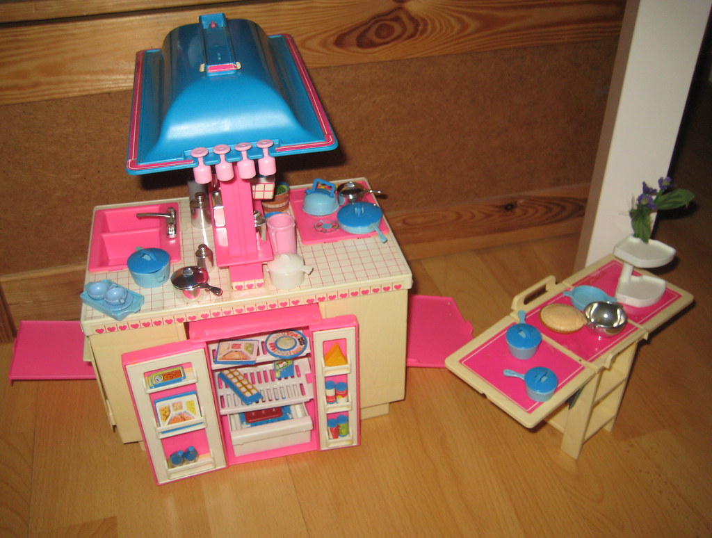 Barbie Dream Kitchen My New Barbie Dream Kitchen I Found Flickr