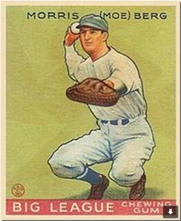 Moe Berg Baseball-Card