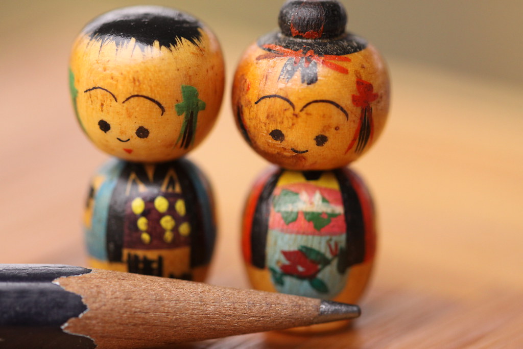 japanese bobble head dolls