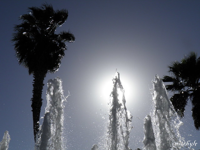 Backlit Fountain 1