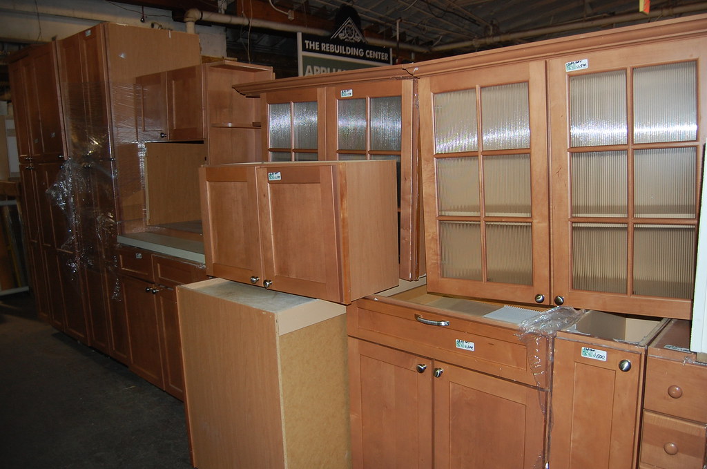 11 Full Cabinet Sets | Full cabinet sets for kitchen or gara… | Flickr
