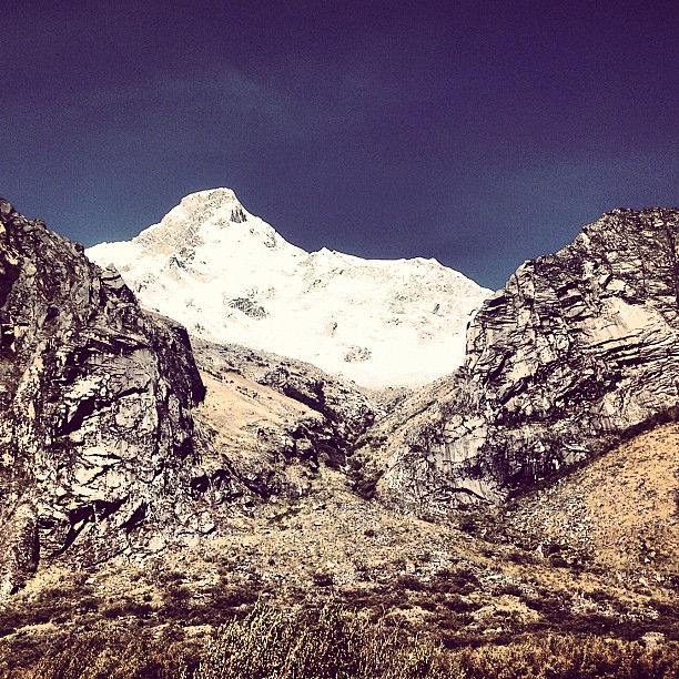Finally, the head of Nevado Huáscaran • #reservahuascaran #nevado #mountain #huascaran #yungay #peru • #ipad #snapseed.
