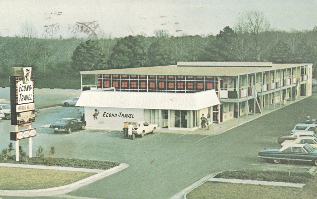 Econo-Travel Motor Hotel - Staunton, Virginia