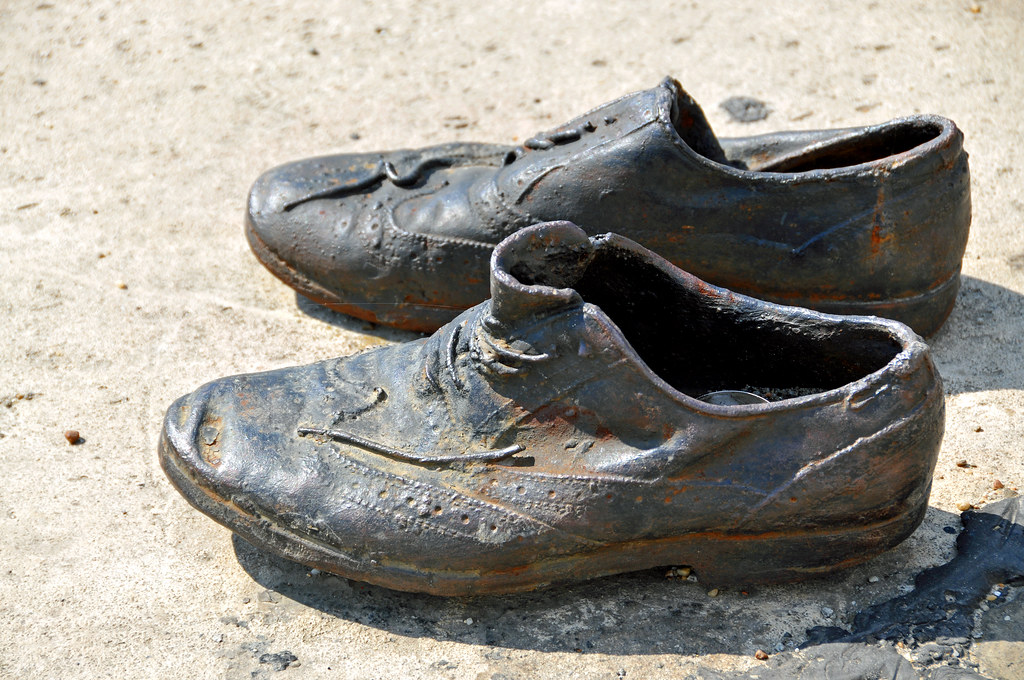 Hungary-0053 - Shoes on the Danube | PLEASE, no multi invita… | Flickr