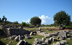 Thermon: 'bouleuterion', from NE