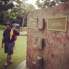 NHB replaced the old Kent Ridge historic marker. Students laugh at the obvious misspelling