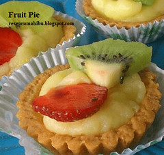 Resep Mudah Cara Membuat Kue Pie Buah atau Fruit Pie 