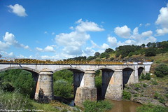 Ponte Sobre o Rio Degebe - Portugal