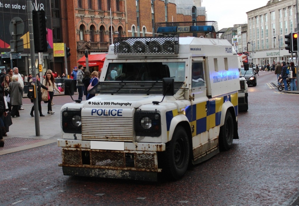 Police Service Northern Ireland / Land Rover Tangi / Riot … | Flickr