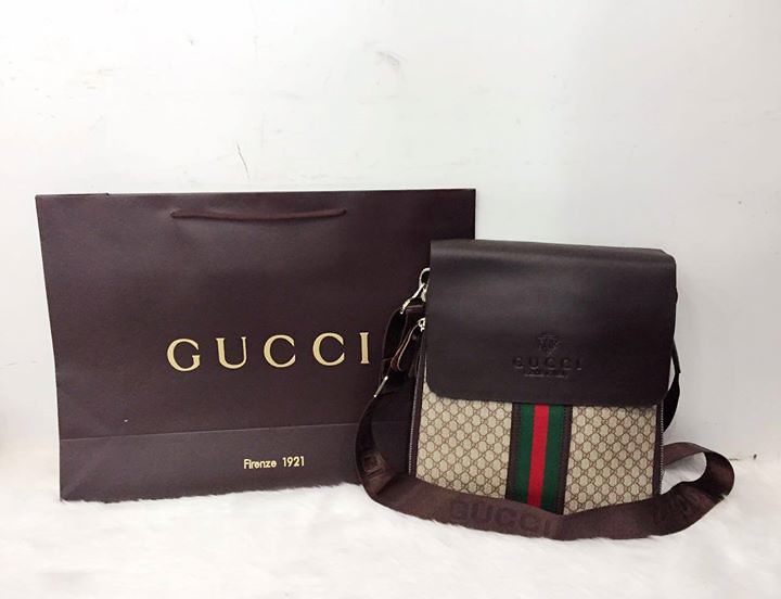 Gucci men&#39;s sling bag Aed 90. | Gucci men&#39;s sling bag Aed 90… | Flickr