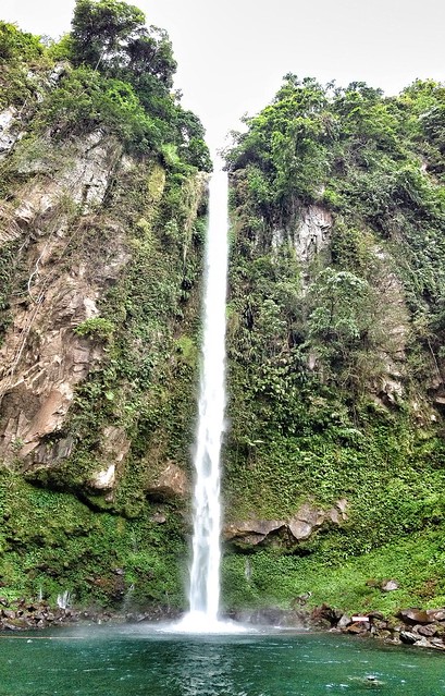 Katibawsan Falls, Camiguin