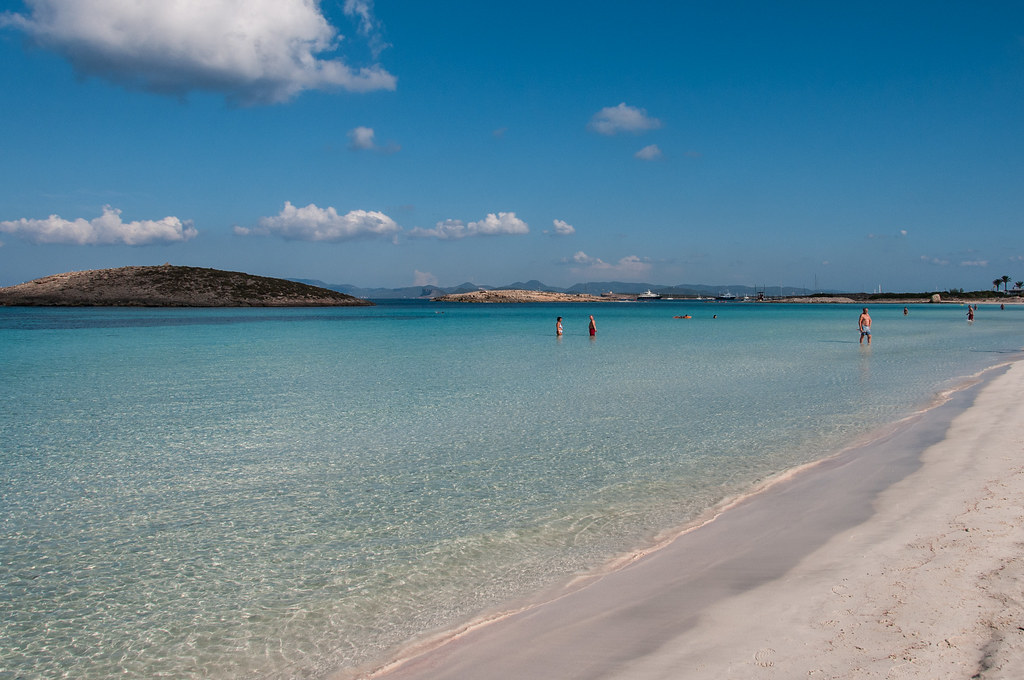 Resultado de imagen de Playa de Ses Illetes, Formentera