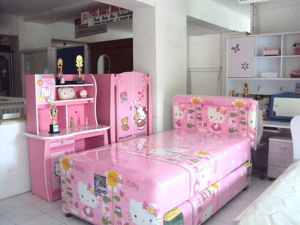 BED SORONG HELLO KITTY 1 DAPATKAN SPECIAL DISCOUNT HARG Flickr