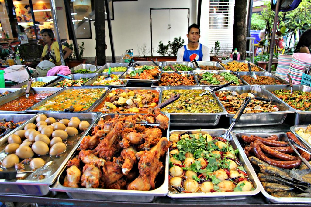 Street food. Bangkok, Thailand | Daniel Kliza | Flickr