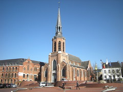 Sint-Pietersbandenkerk, Beringen