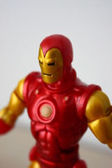 [Marvel Legends] Iron Monger Series: Classic Iron Man