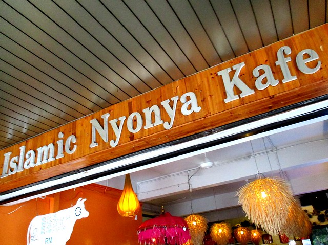Islamic Nyonya Kafe, Kpg Nyabor