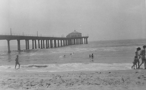 CALIFORNIA 1959 | This is the Manhattan Beach Pier in 1959. … | Flickr