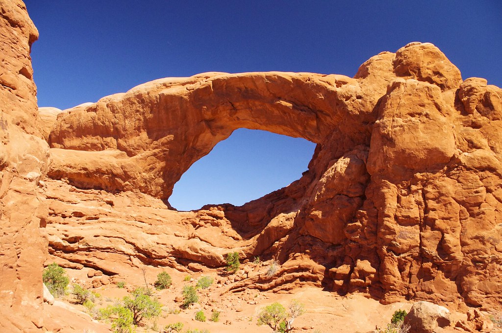 South Window Arch, Windows Area, Arches National Park, Utah, September 27, 2011 (Pentax K-r)