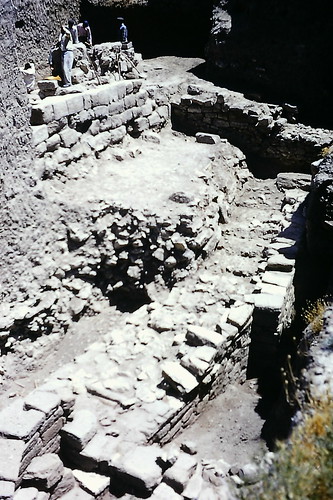 Excavating Haftavan Tepe 1969